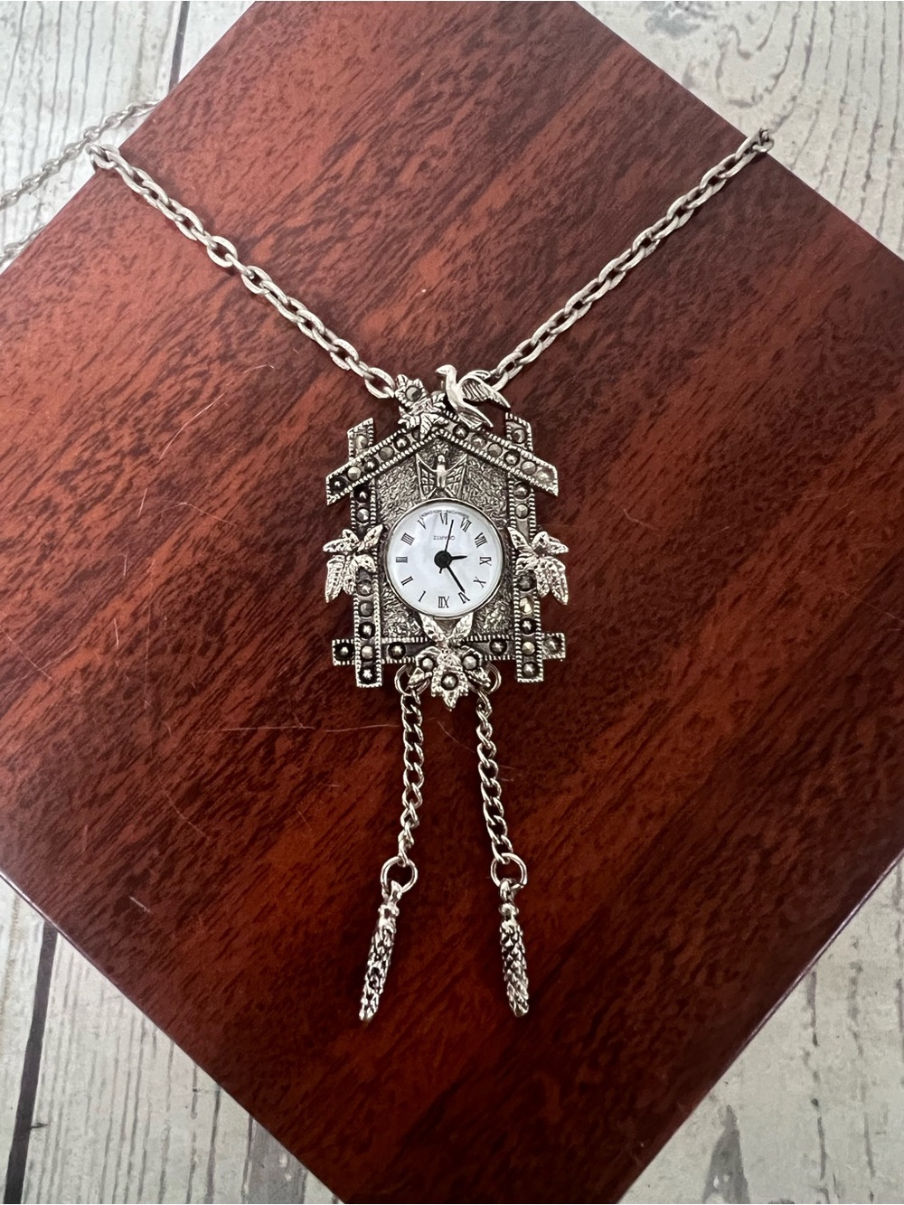 Vtg Silver Tone Marcasite Cuckoo Clock Watch Pendant Necklace Novelty Jewelry